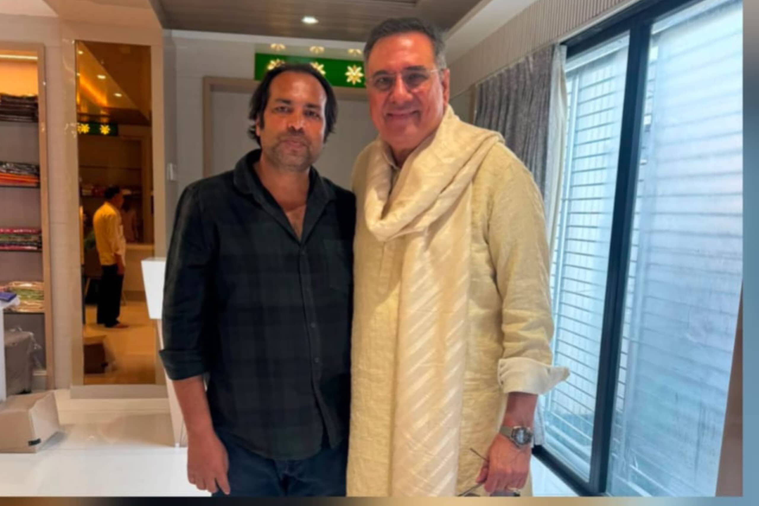 Actor Boman Irani Visits Varanasi’s Iconic Matin Store With Wife - image 2