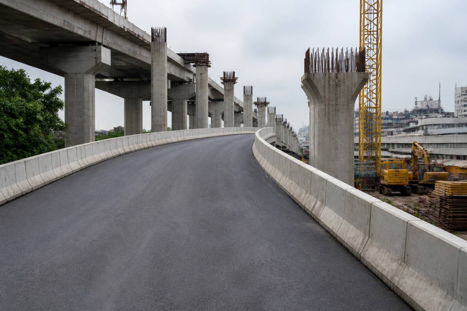 Illustrative elevated-road viaduct graphic over a Varanasi arterial with abstract ramp junctions