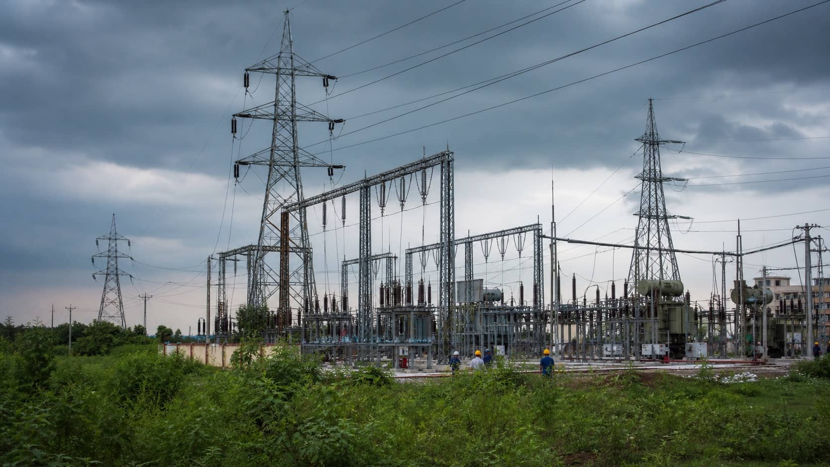 Electricity transmission lines and a power substation serving eastern Varanasi