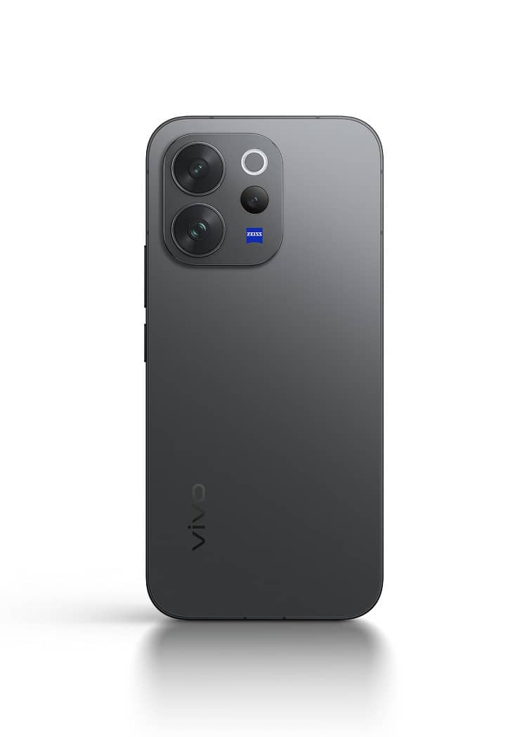 Should vivo V70 owners upgrade to the V80, or wait for OriginOS 7?