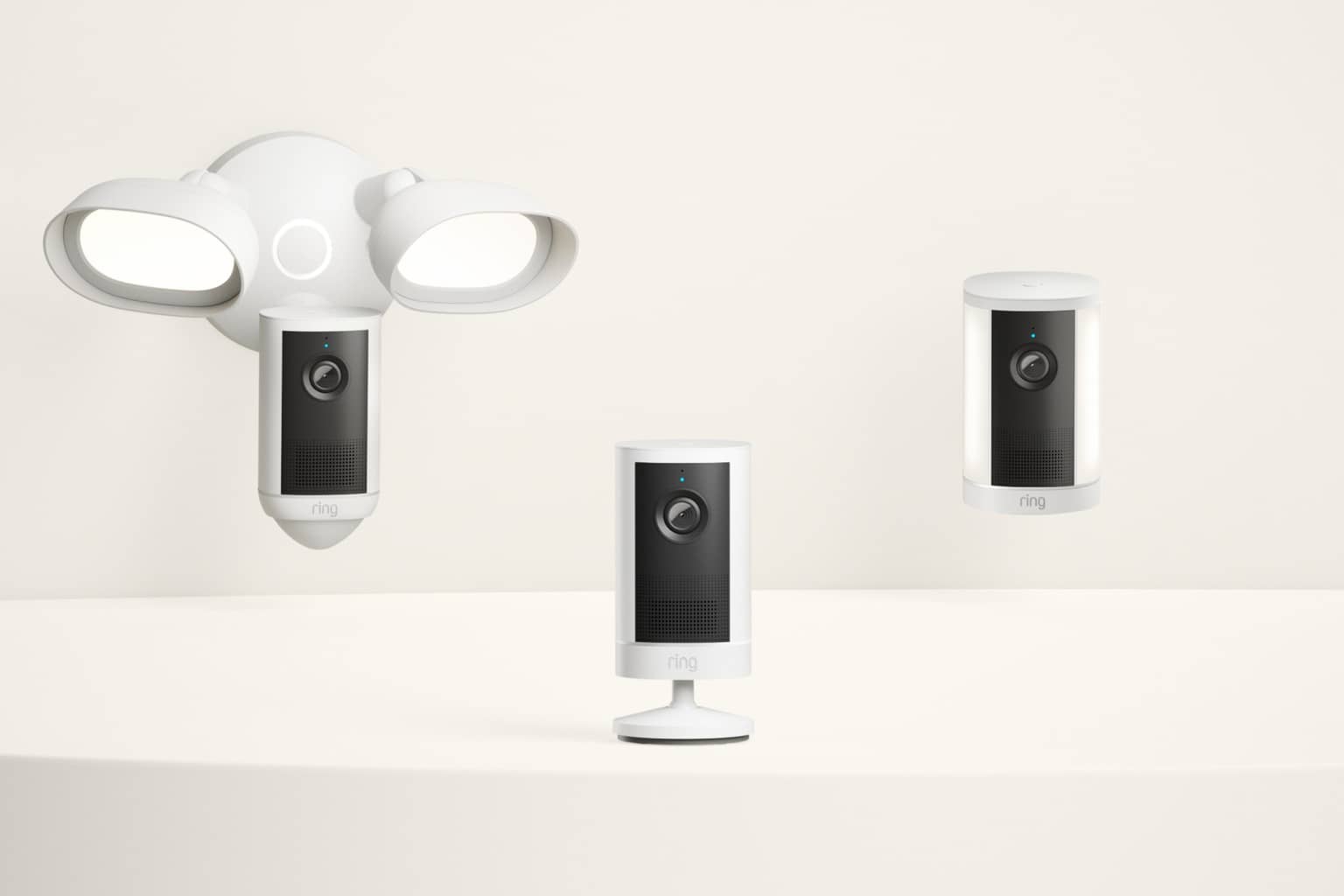 Ring unveils four 4K cameras, a pan-tilt indoor cam and a smart lock you recharge by hand: where they sell