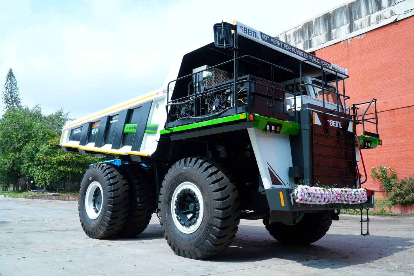BEML unveils BH60-EV mining truck with 1,000 kWh battery
