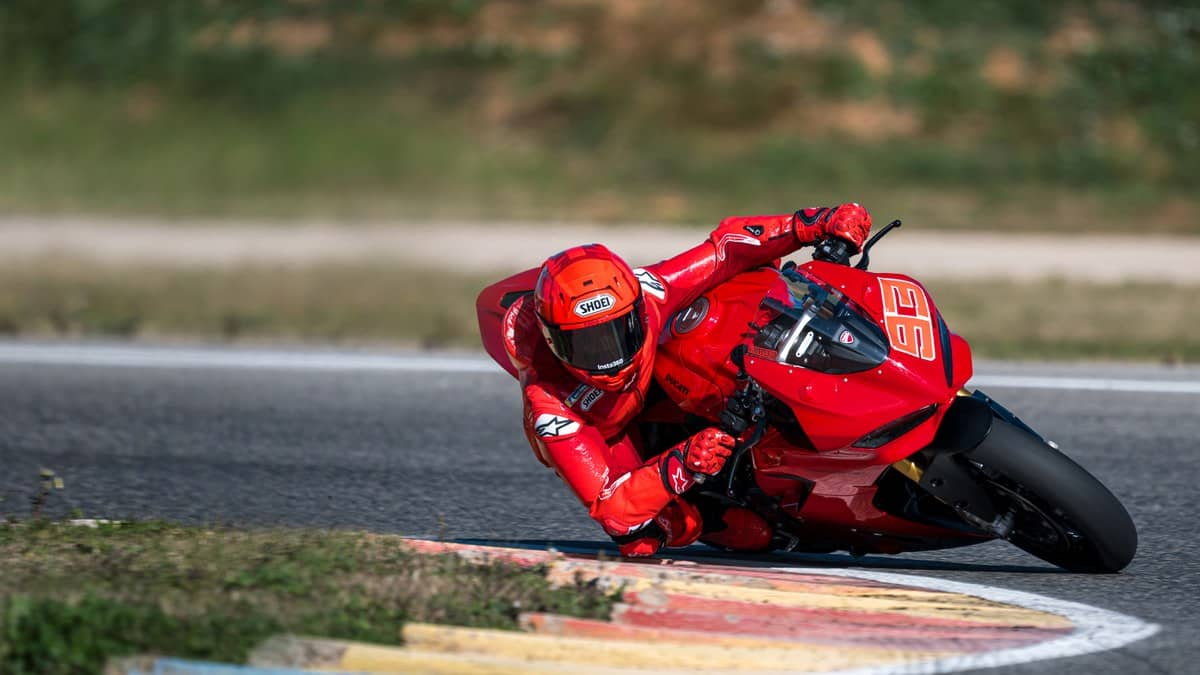 Ducati Panigale V2 price list: Rs 19,51,000 to Rs 21,86,000