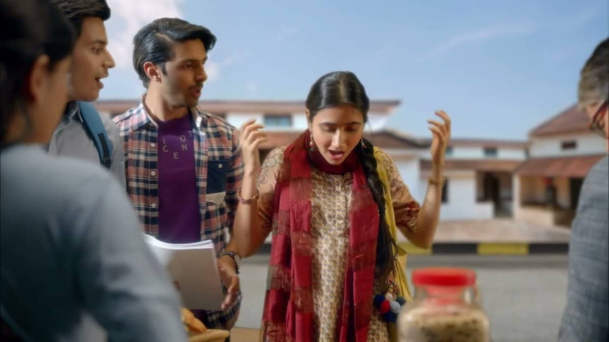 UPI transaction failed but amount debited: refund deadlines and complaints