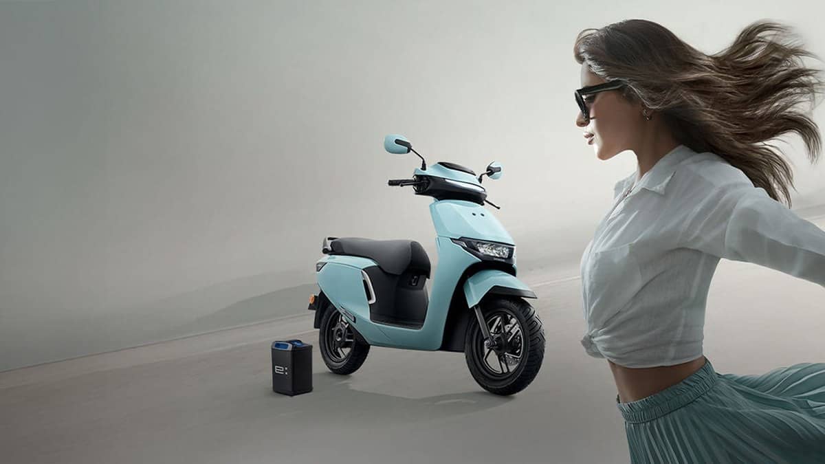 Landscape Honda Activa e: promotional banner from the official India product page