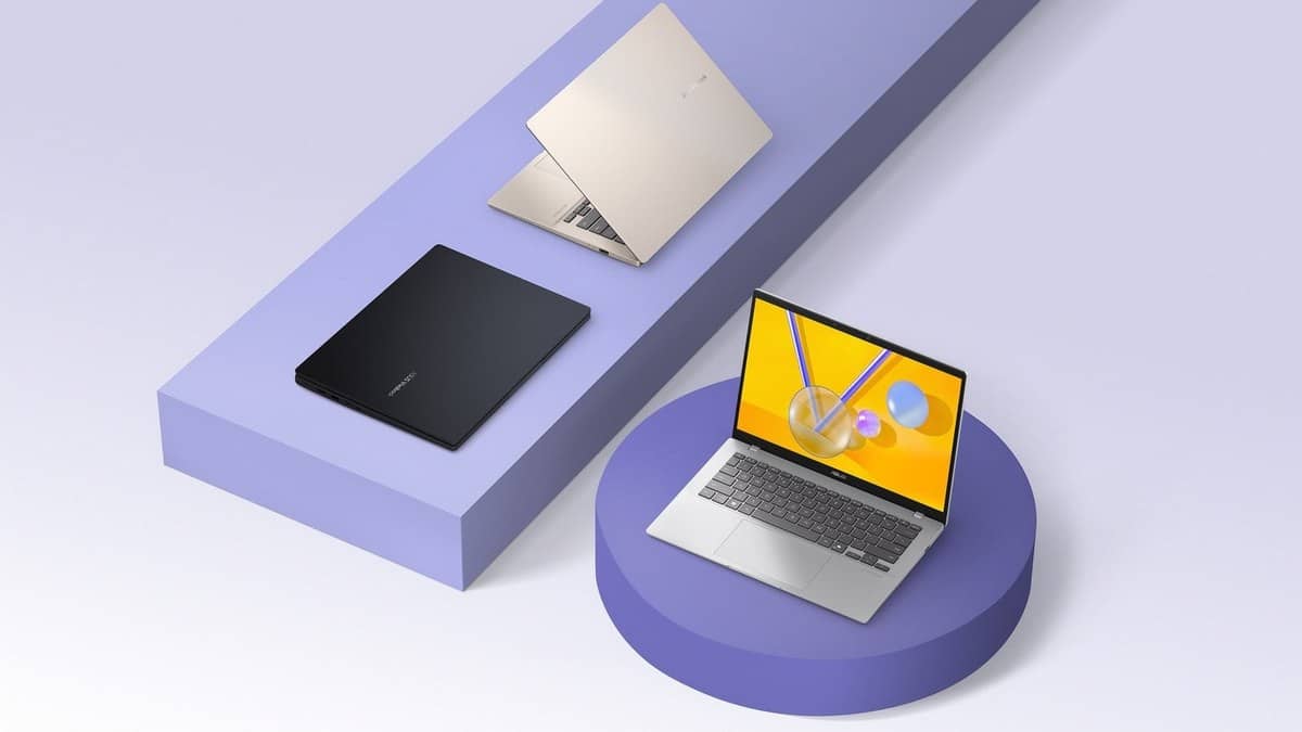 ASUS Vivobook 14 X1407QA ports explained: two USB4 connections
