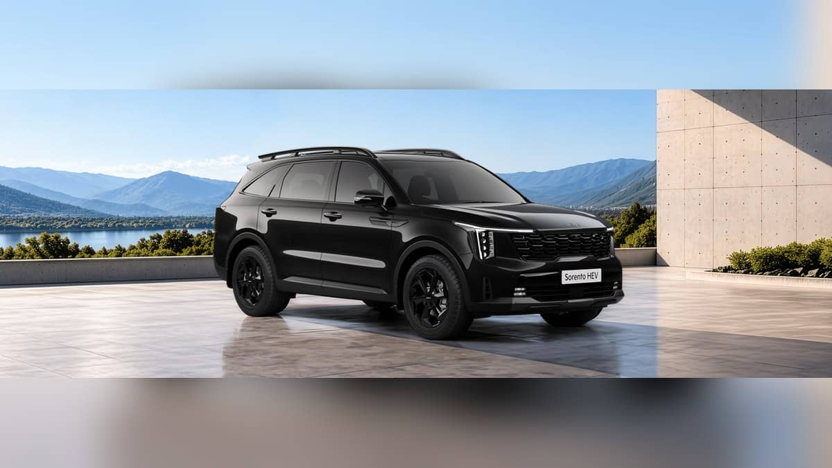 Kia Sorento price list: Rs 27,99,000 to Rs 38,49,000