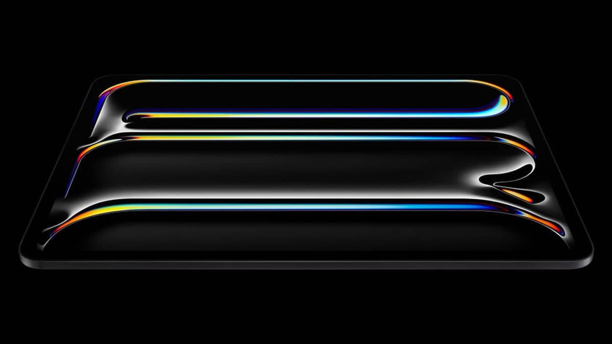 Landscape official product image of the 2024 iPad Pro M4 models