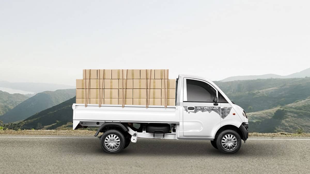 Mahindra Jeeto Strong CNG price: Rs 5,55,000 starting figure
