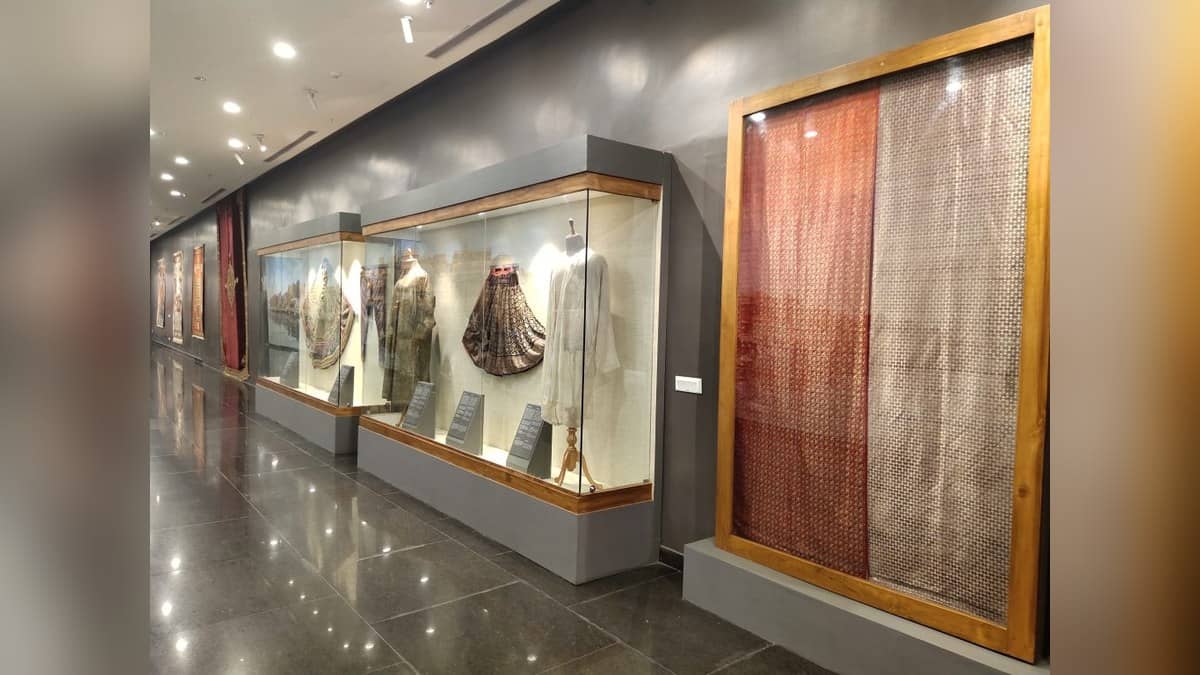 Varanasi handloom weavers: state prepares hospital linen supply route