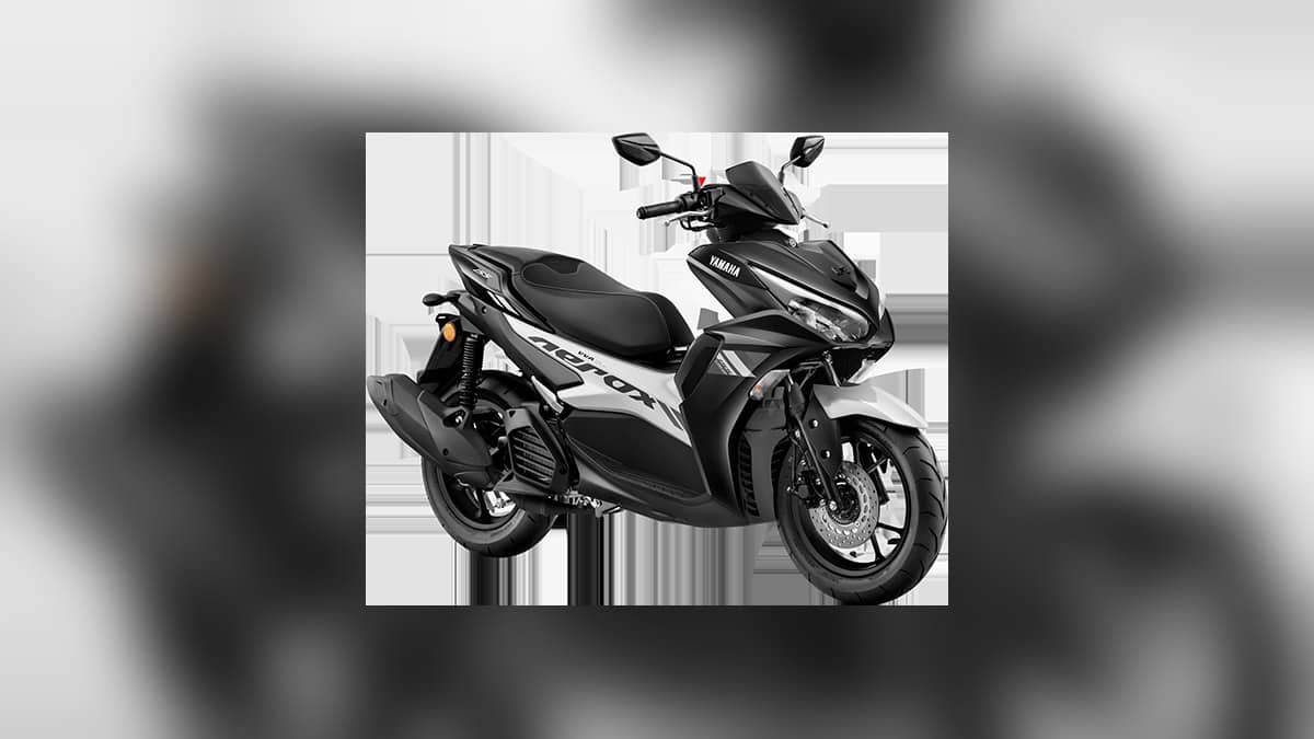Metallic Black Yamaha Aerox 155 in an official product pack shot